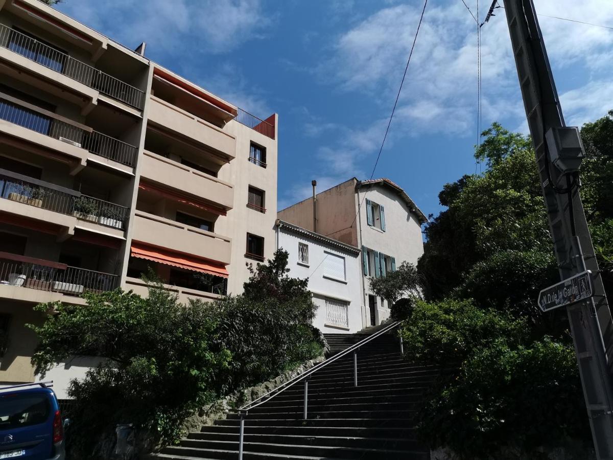 Studio Calme Et Tres Lumineux, Au Pied De Notre Dame De La Garde Marseille Eksteriør billede